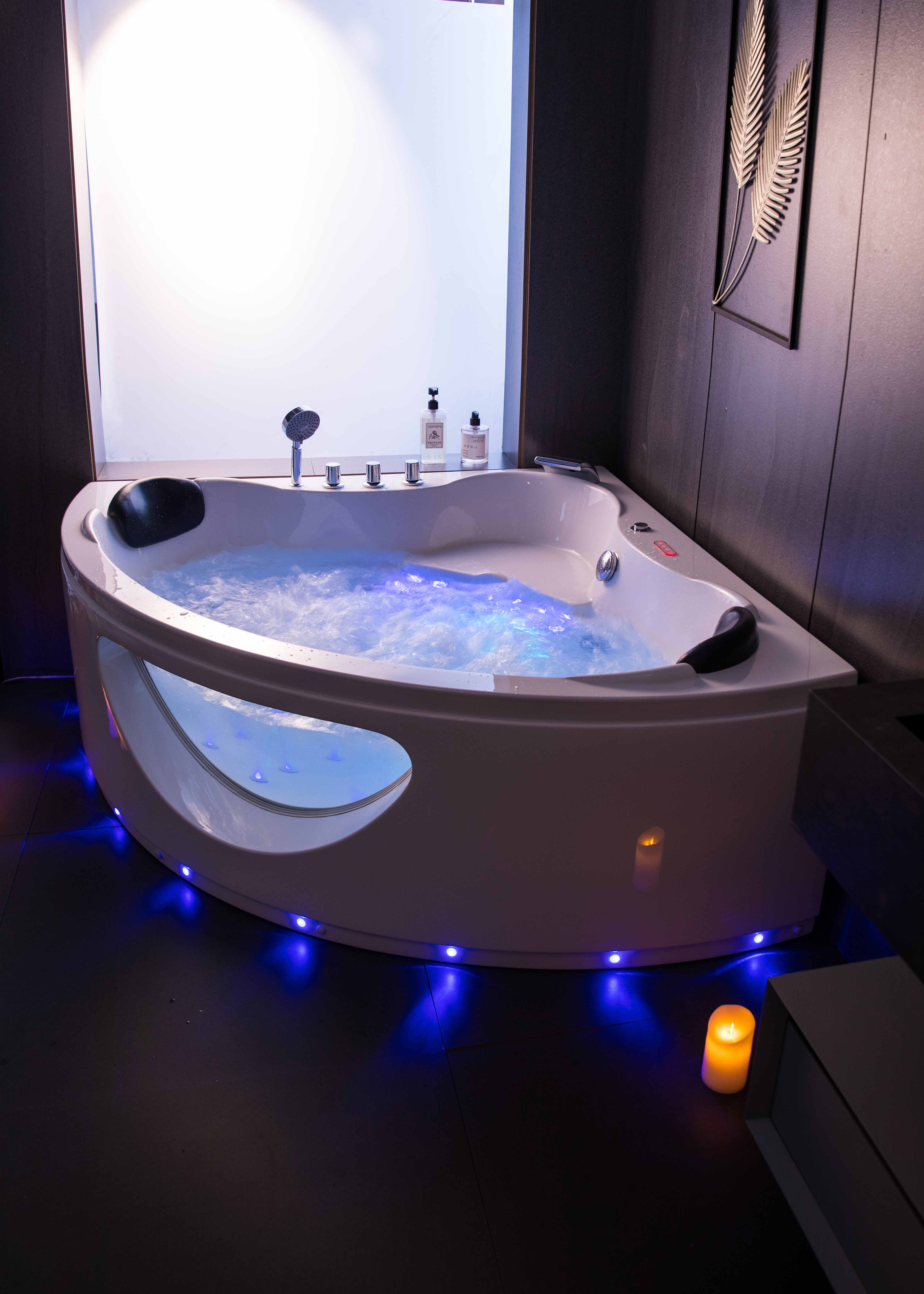 Whirlpool Badewanne Monaco